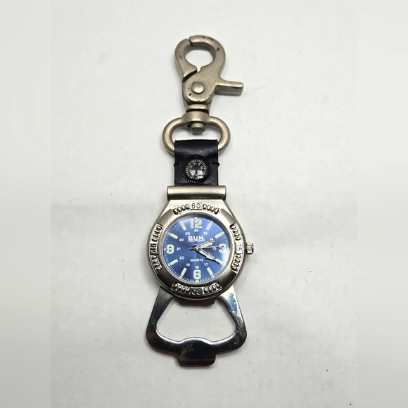 Vintage B.U.M. Equipment Bum Clip Watch Bottle Opener Compass New Battery - Picture 1 of 10